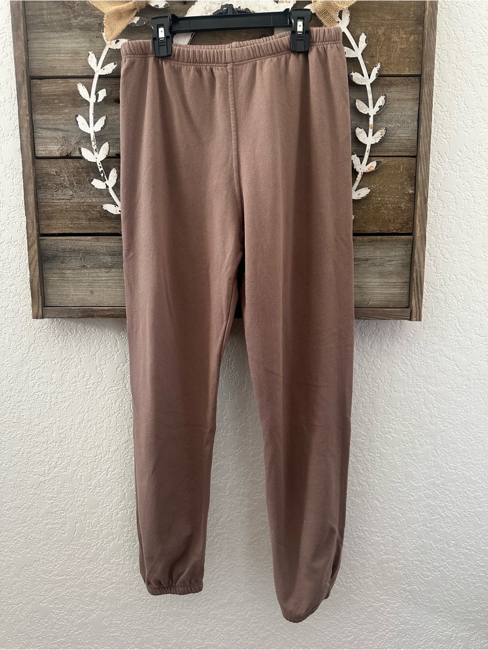 Perfectwhitetee Johnny French Terry brown mocha sweatpants joggers size XS NWT
